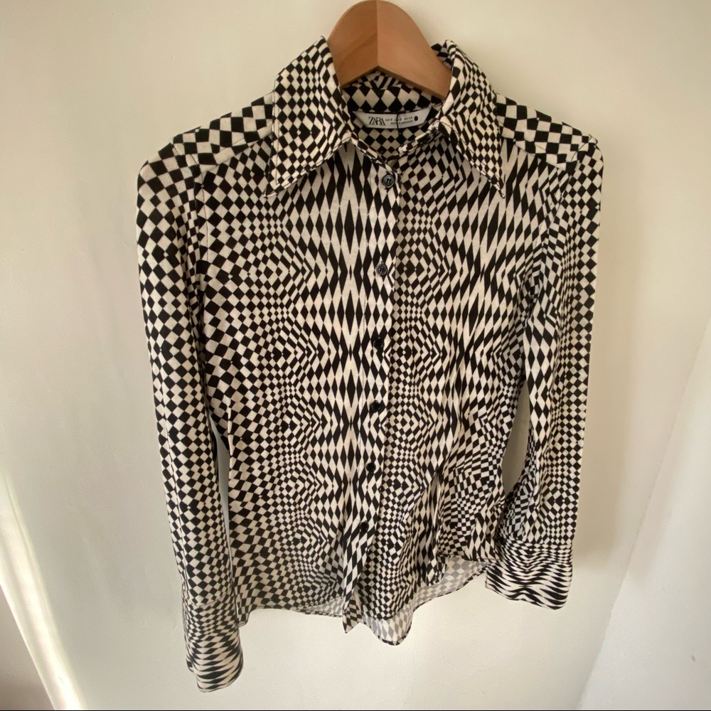 ZARA Black and white print blouse